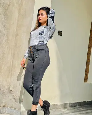 Chetana, 24, new at Sunita Jain